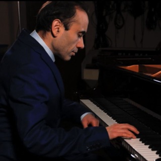 Логотип murad_composer