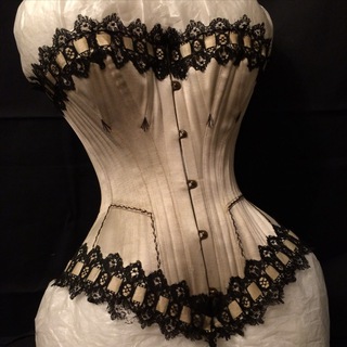 Логотип канала corsets_and_crinolines