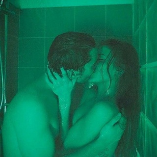 Логотип канала gif_love_kiss_night