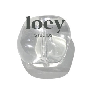 Логотип канала loey_studios