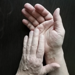Логотип канала rhythmic_rubbing