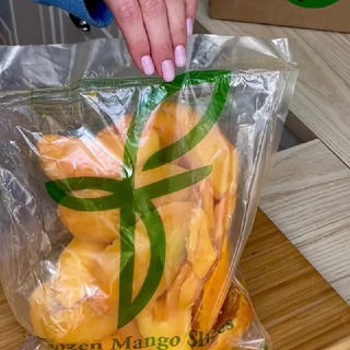 Логотип mango_dealer