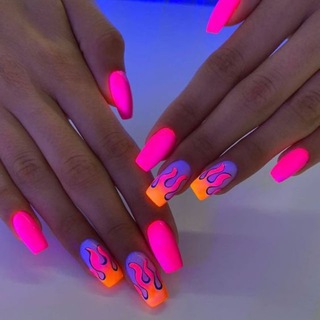 Логотип manicure_stylist