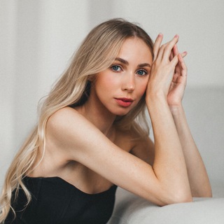 Логотип канала retrme