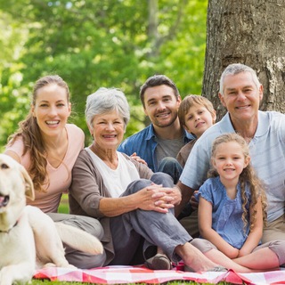 Логотип канала family_marafon