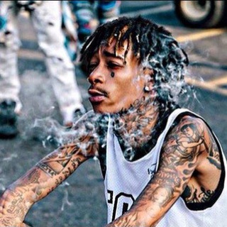 Логотип wiz_officiall