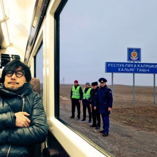 Логотип канала needsomebuuz