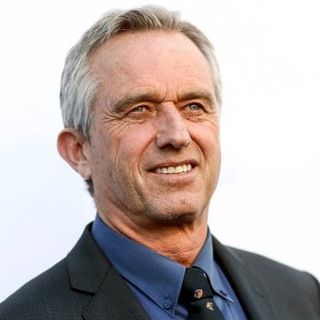 Логотип канала robertkennedyjr