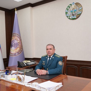 Логотип raxmatmamatov