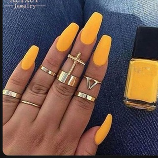 Логотип канала manicure_1000