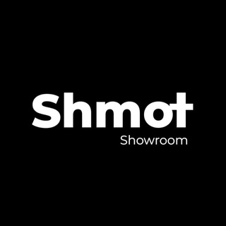 Логотип shmotshowroom