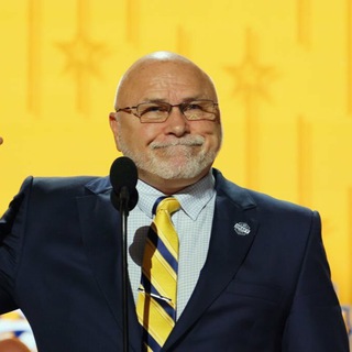 Логотип barry_trotz