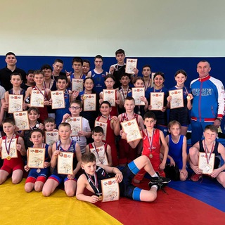 Логотип канала poronaiskwrestlingteam