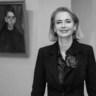 Логотип zhenyapallna