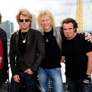 Логотип bon_jovi_group