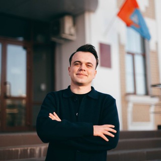 Логотип vernyaev