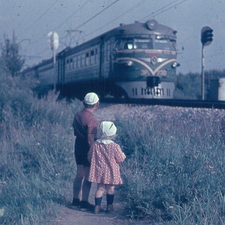 Логотип канала train_history_store