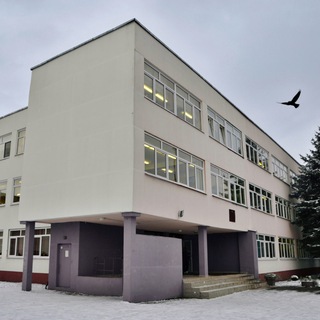 Логотип канала senicaschool