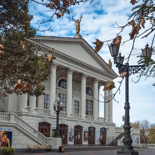 Логотип канала teatrlunacharskogo