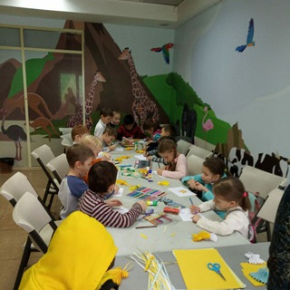 Логотип канала podelkiforchildrenministry