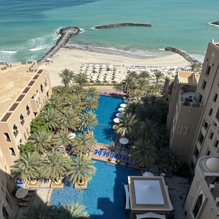 Логотип канала sheratonsharjah